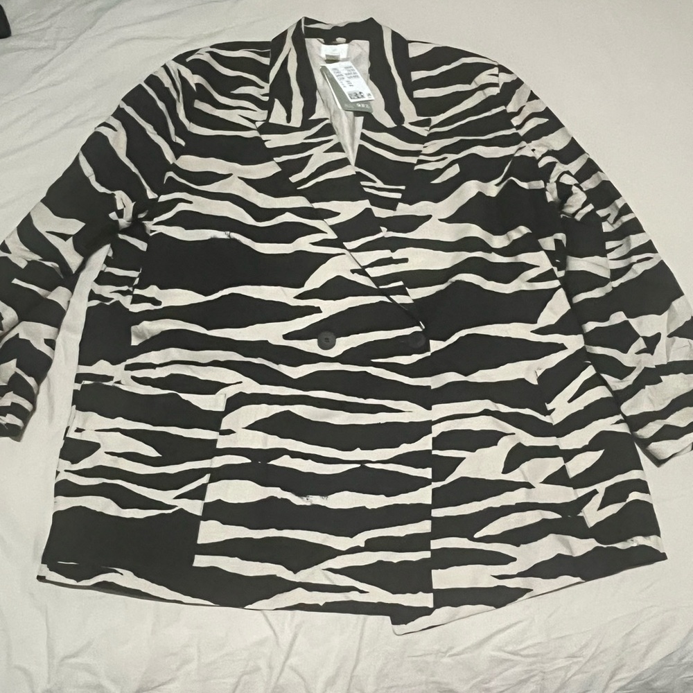 H&M Black and White Zebra Print Blazer